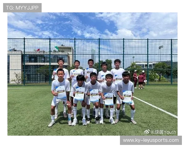球员个人训练视频成为青少年学习范本 球员个人训练视频成为青少年学习范本